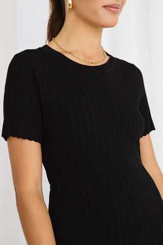 Black Crew Neck SS Knit Dress